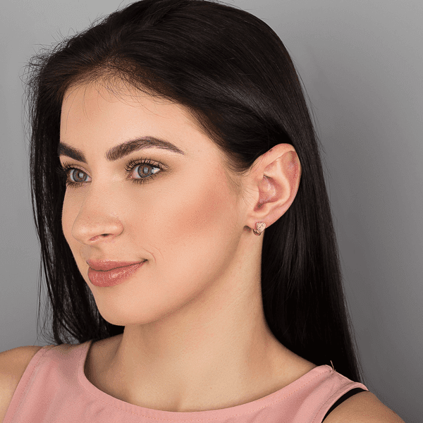 Серьги из красного золота с фианитами на английском замке Сердечко 030726 Серьги из красного золота с фианитами на английском замке Сердечко 030726