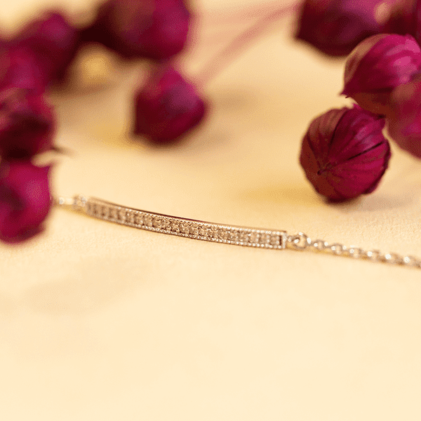 Браслет с бриллиантами в белом золоте