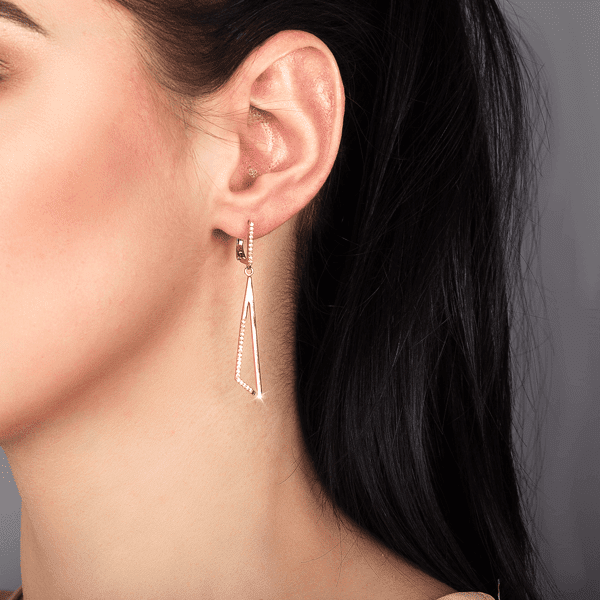 Золотые серьги с фианитами Геометрия 030738 Золотые серьги с фианитами Геометрия 030738