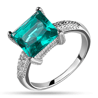 Серебряное кольцо с большим зелёным камнем 038332