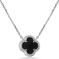 Изящное серебряное колье с ониксом и фианитами в виде клевера 039446