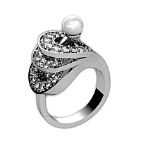 Кольцо из белого золота с жемчугом 320850