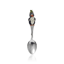 обзорное фото Детская серебряная ложка с эмалью Пингвин 030164  Серебряные детские ложечки